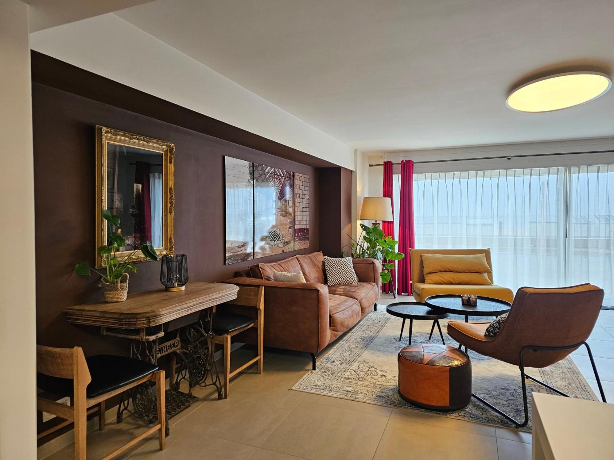 You, Me And The Sea - Seaview Groundfloor